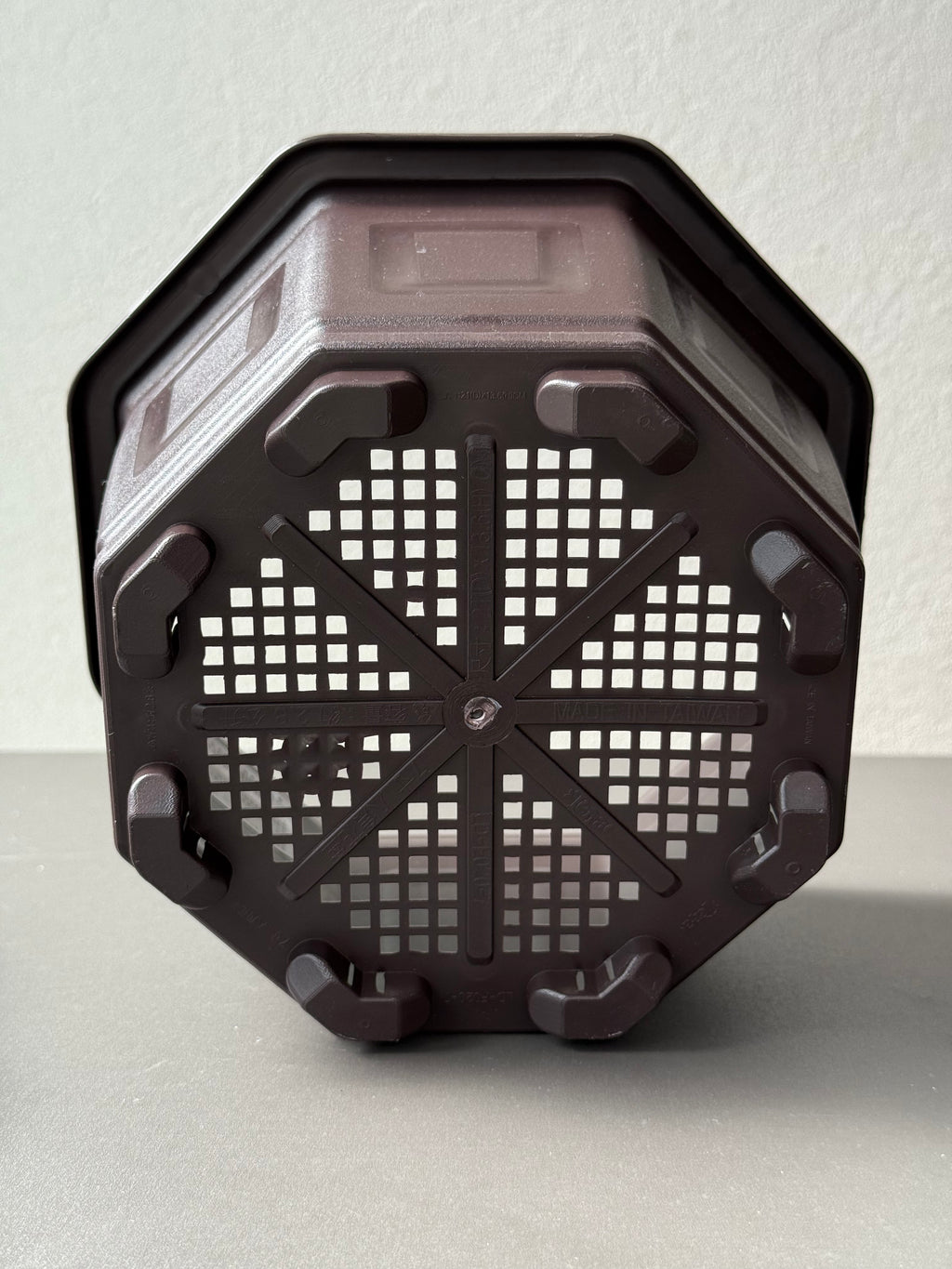 台湾製 7寸八角鉢<br>★1000円以上送料無料<br>★合計5,000円以上10%OFF実施中！