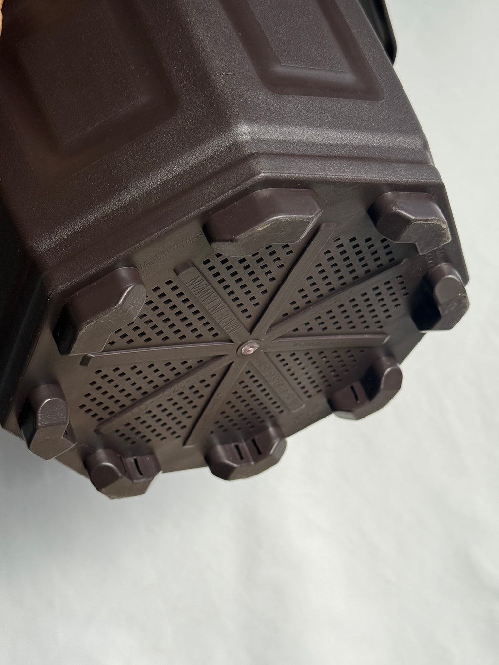 台湾製 9寸八角鉢<br>★1000円以上送料無料<br>★合計5,000円以上10%OFF実施中！